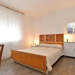 Ferienwohnung Fuer 2 Personen Ca 30 Qm In Pula-Fondole, Istrien Istrische Riviera